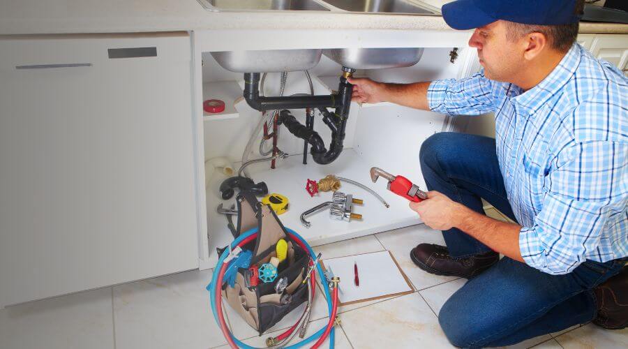 Professional bathroom faucet installation in Midlothian, TX